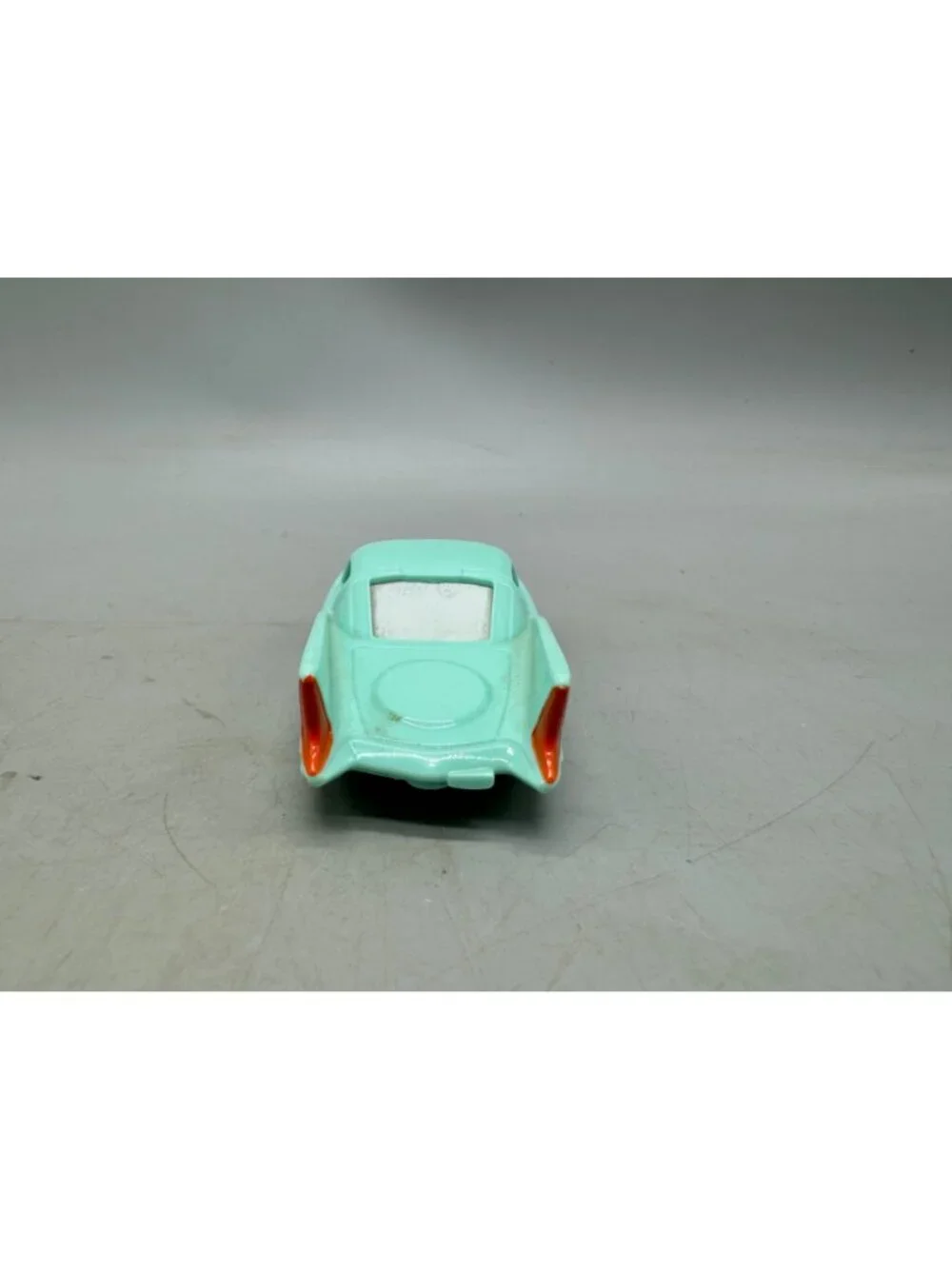 McDonald's Cars Flo Toy 2000 teal pull back car Pixar cars 4
